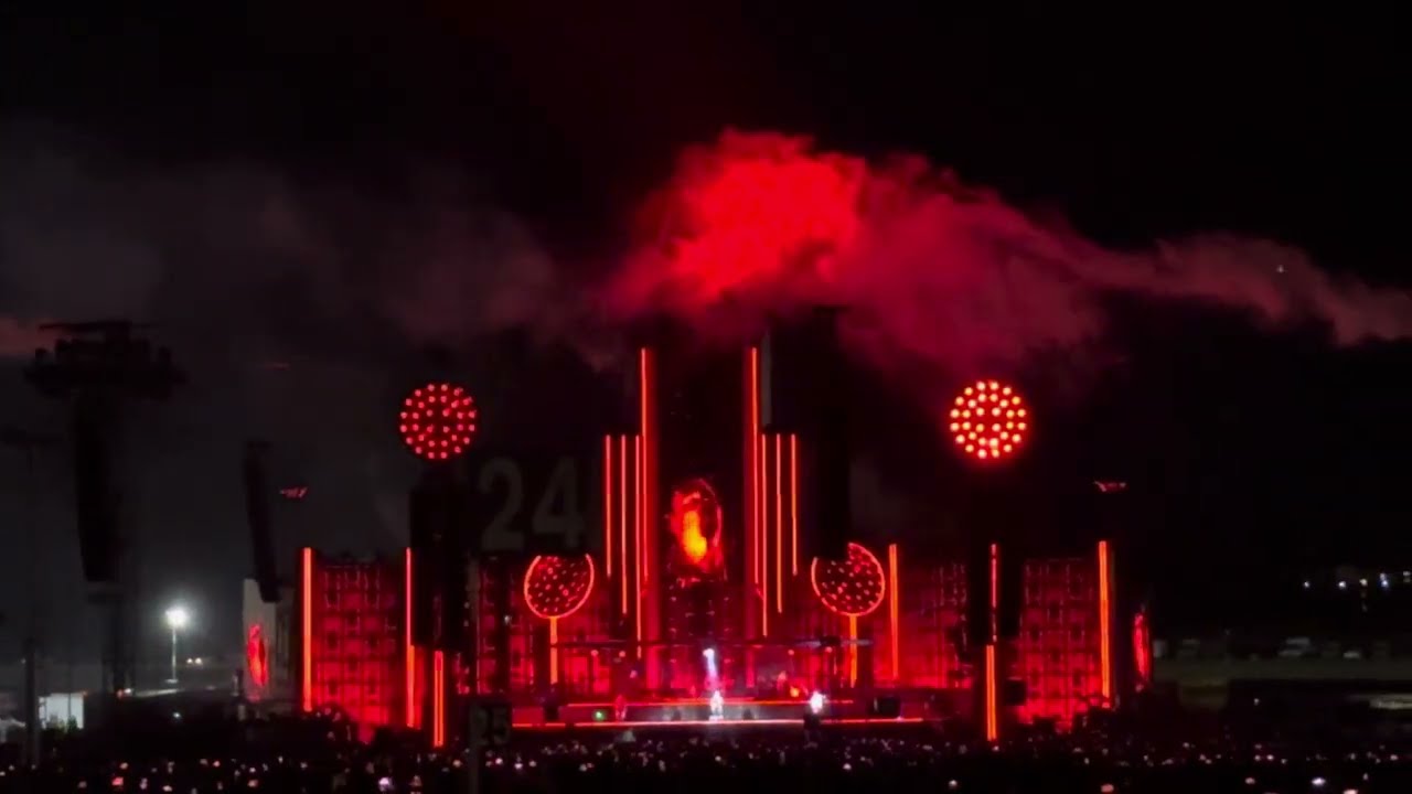 Rammstein Deutschland (Remix) + Deutschland (Live) - RFC Arena Campovolo Reggio Emilia Italy 2024