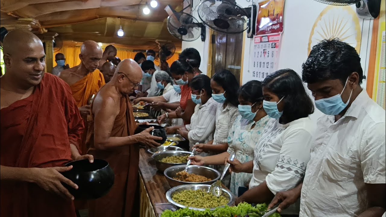 පින්වත් වසන්ත මනම්පේරි මහතා ඇතුළු  පින්වත් පිරිසගේ පුණ්‍ය නිධානය.