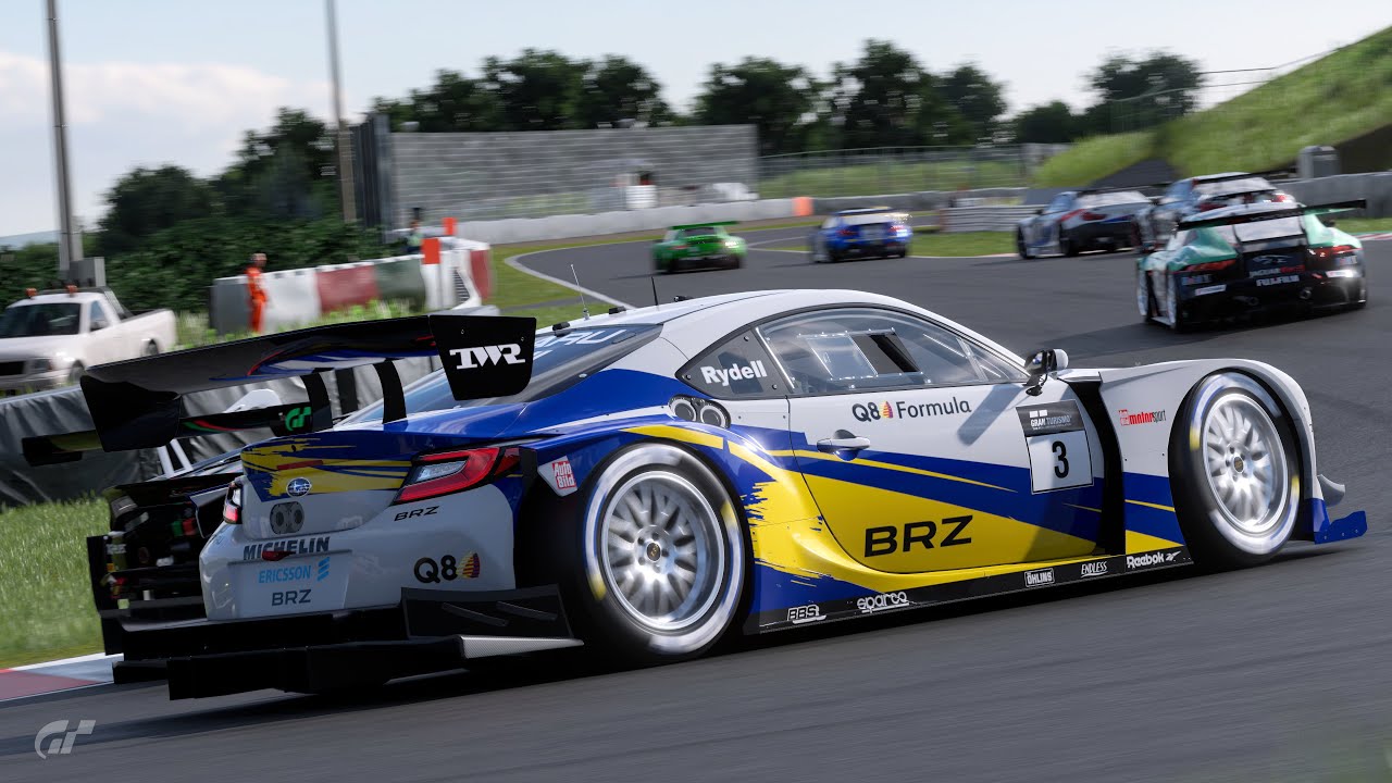 Fast through the corners but slow on the straight line (Gran Turismo 7)