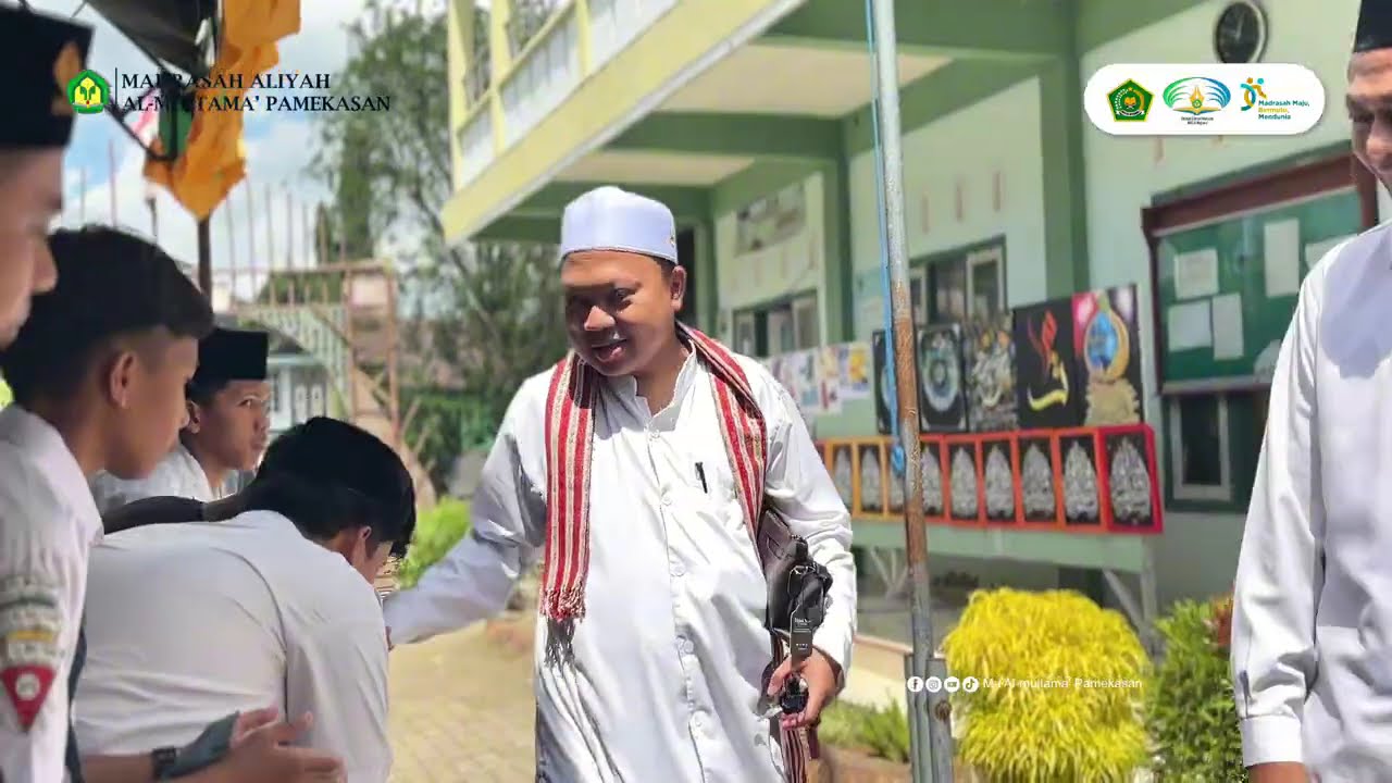 EVALUASI SEKALIGUS HARLAH KE X MADRASAH ALIYAH AL-MUJTAMA PAMEKASAN
