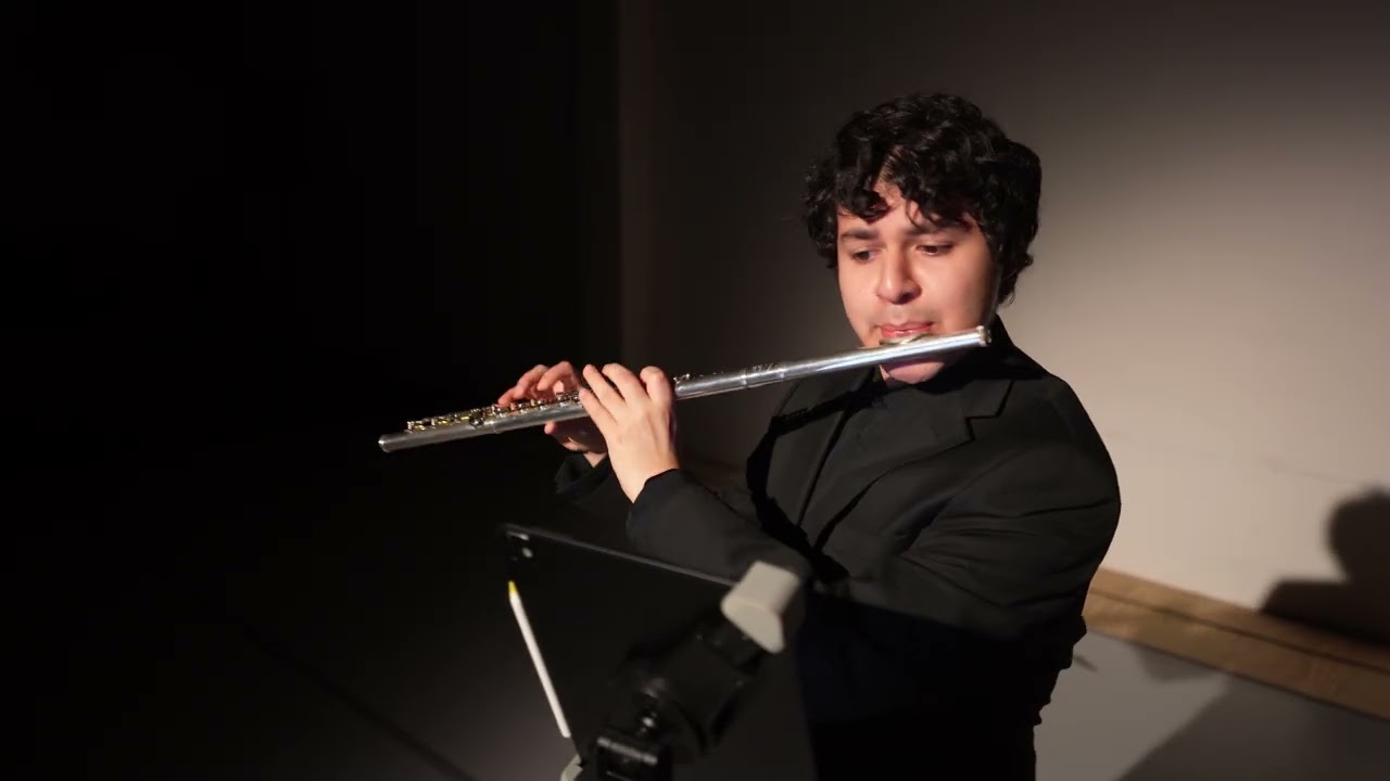 Astor Piazzolla's Histoire du Tango, Café 1930