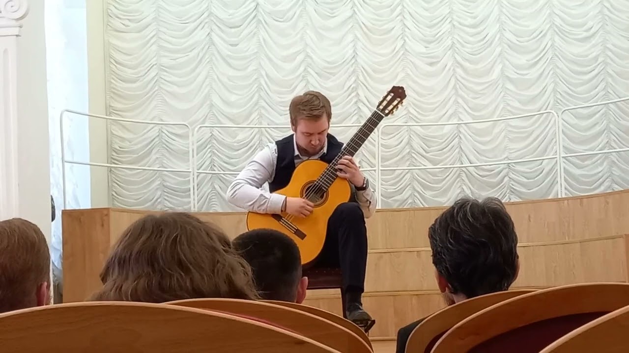 В. Козлов 