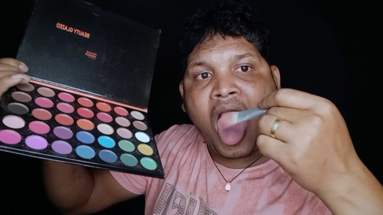 ASMR | Spit Painting Your Makeup Fast and Aggressive 🎨💄