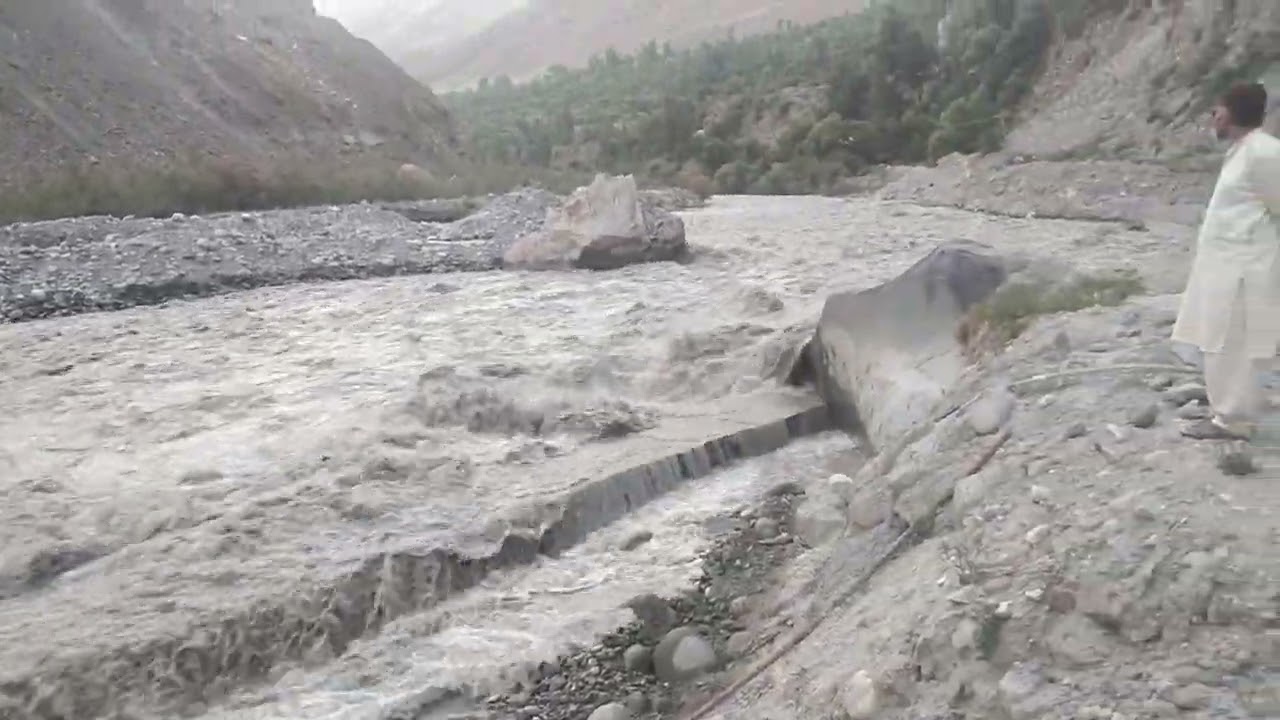 The Indus River starts from here and the beautiful view of the Indus River