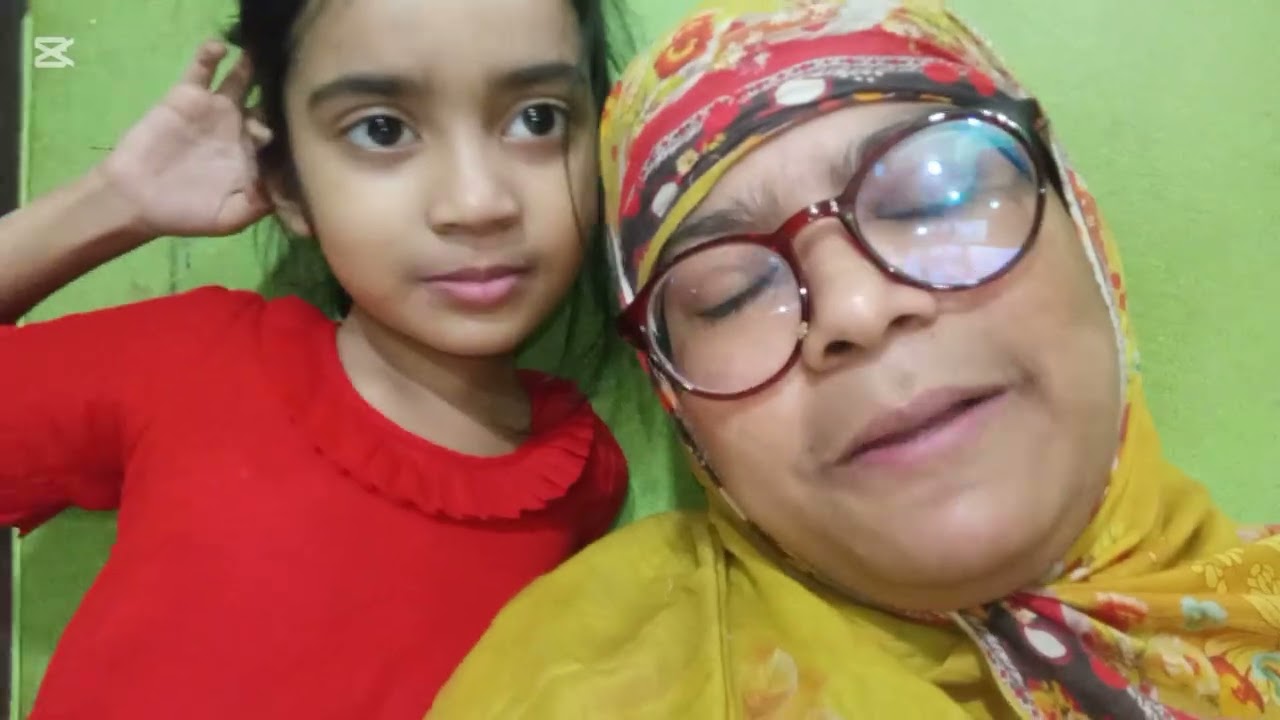 বাকিতে কিছু লাগলে আমার কাছে আসবে নগদে কিছু লাগলে অন্যের কাছে যাবে 