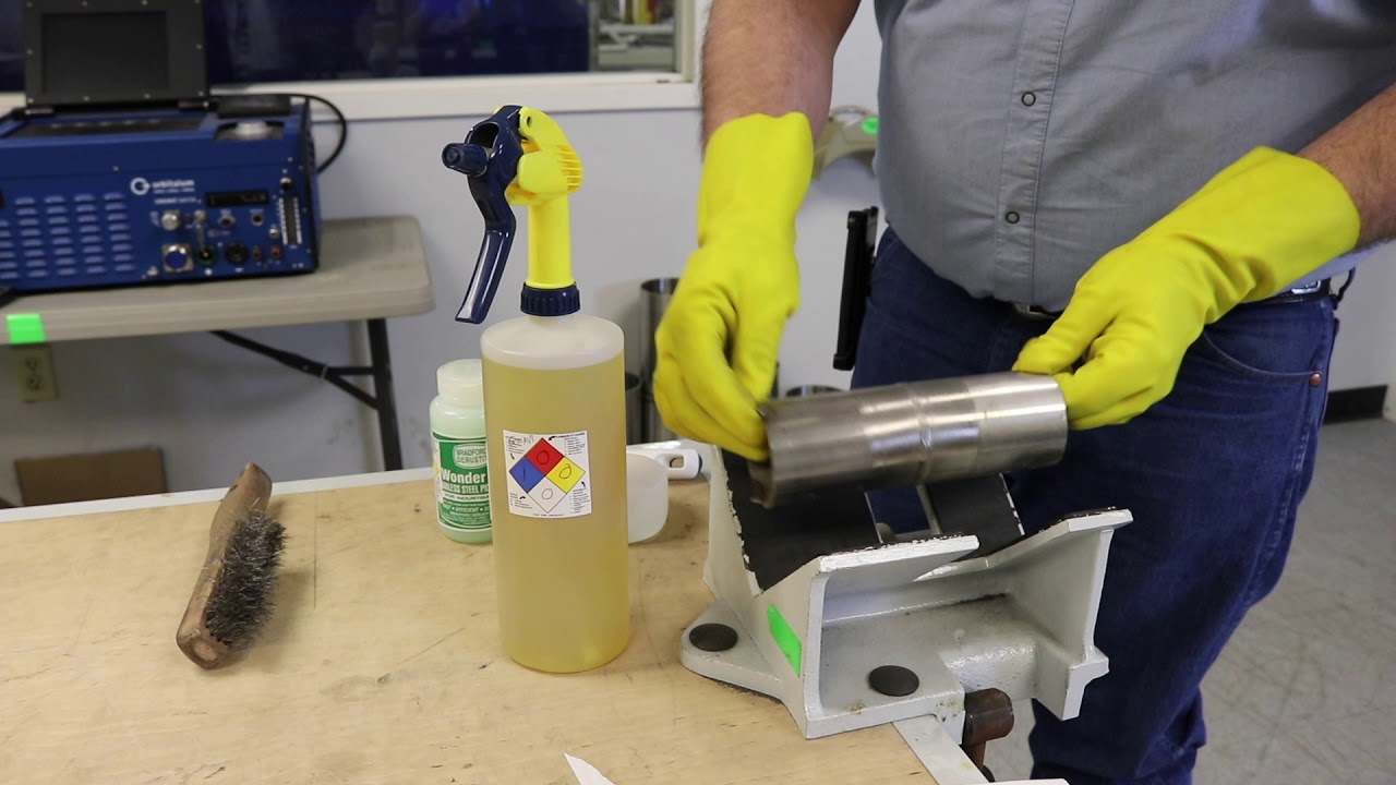 304L stainless contamination detection and mitigation