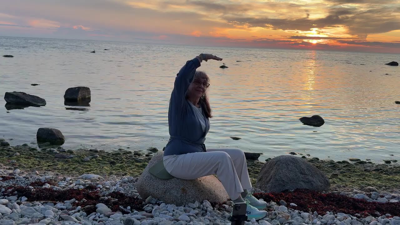 Sittyoga vid havet - Seated Yoga #chairyoga  - ✅ Chair Yoga for Seniors  #sittyoga #energyvibes