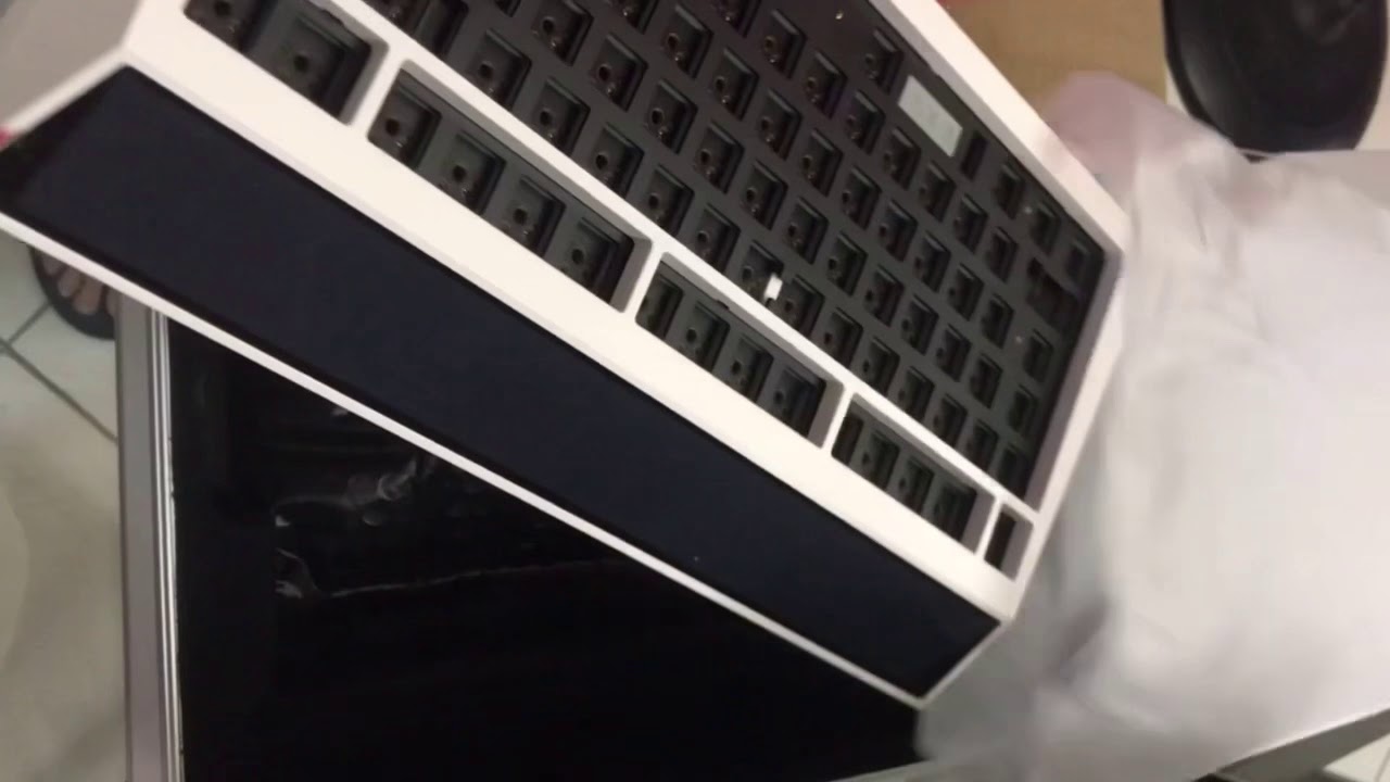 Cyberboard Mechanical Keyboard Unboxing