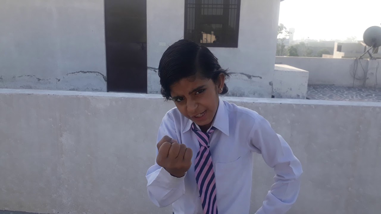 बच्चों की सुनिए । one minute mono act By Hitender Sharma Nilokheri . .Sharwan kumar and daughters