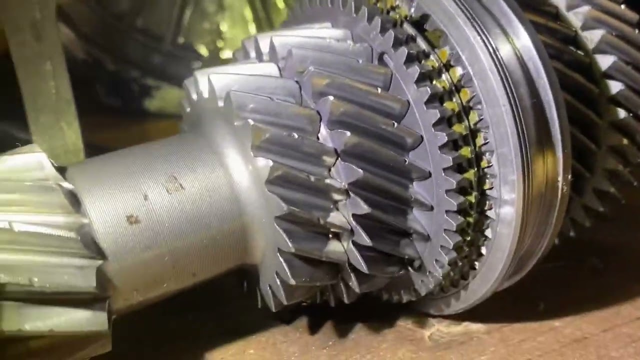 Tearing apart EVO VIII Trans