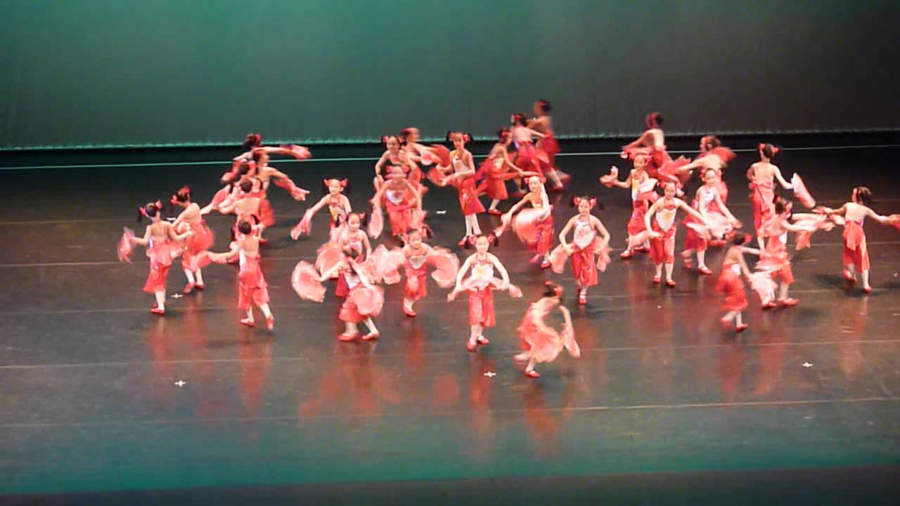 Singapore Chinese Girls' School - SYF 2012 Chinese Dance