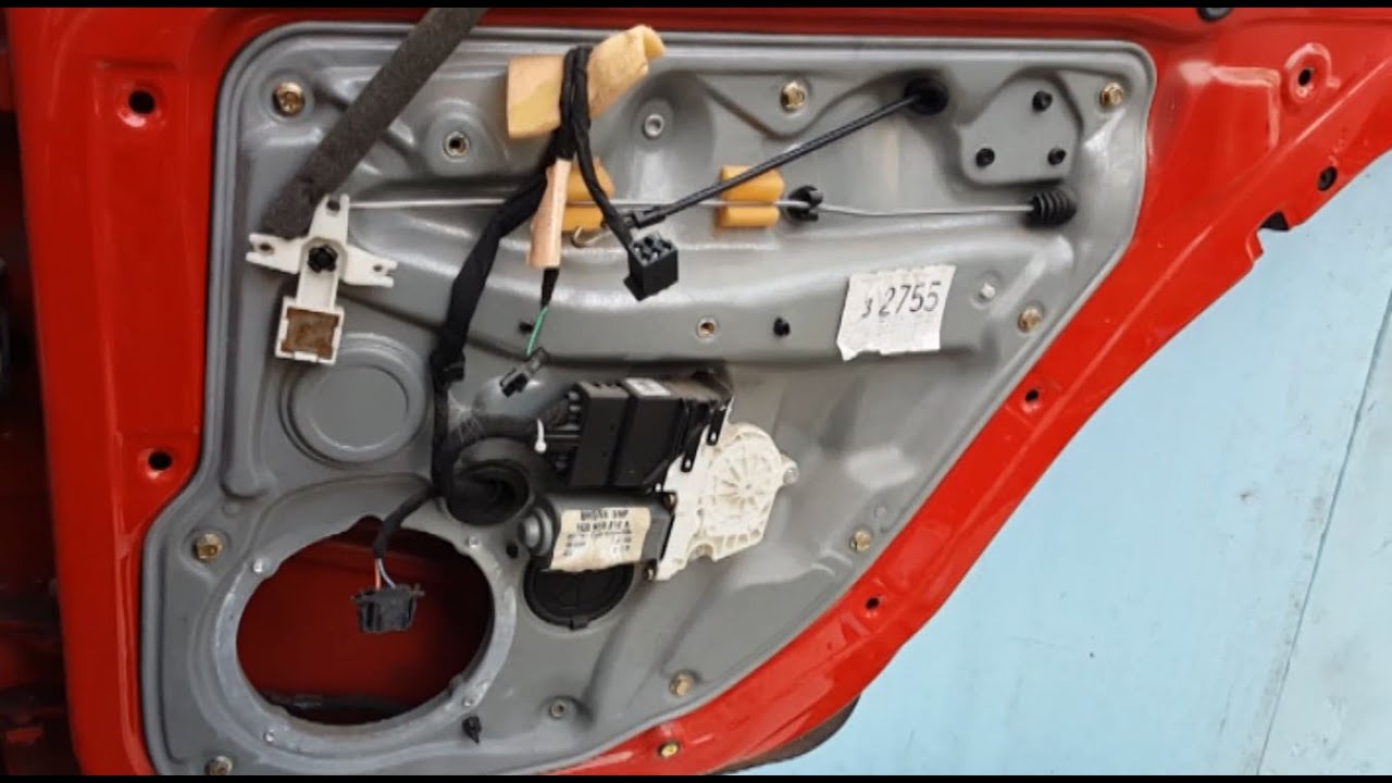 TUTORIAL: demontare broasca / incuietoare usa spate VW Golf 4 Mk4, Bora, Jetta in 25 pasi