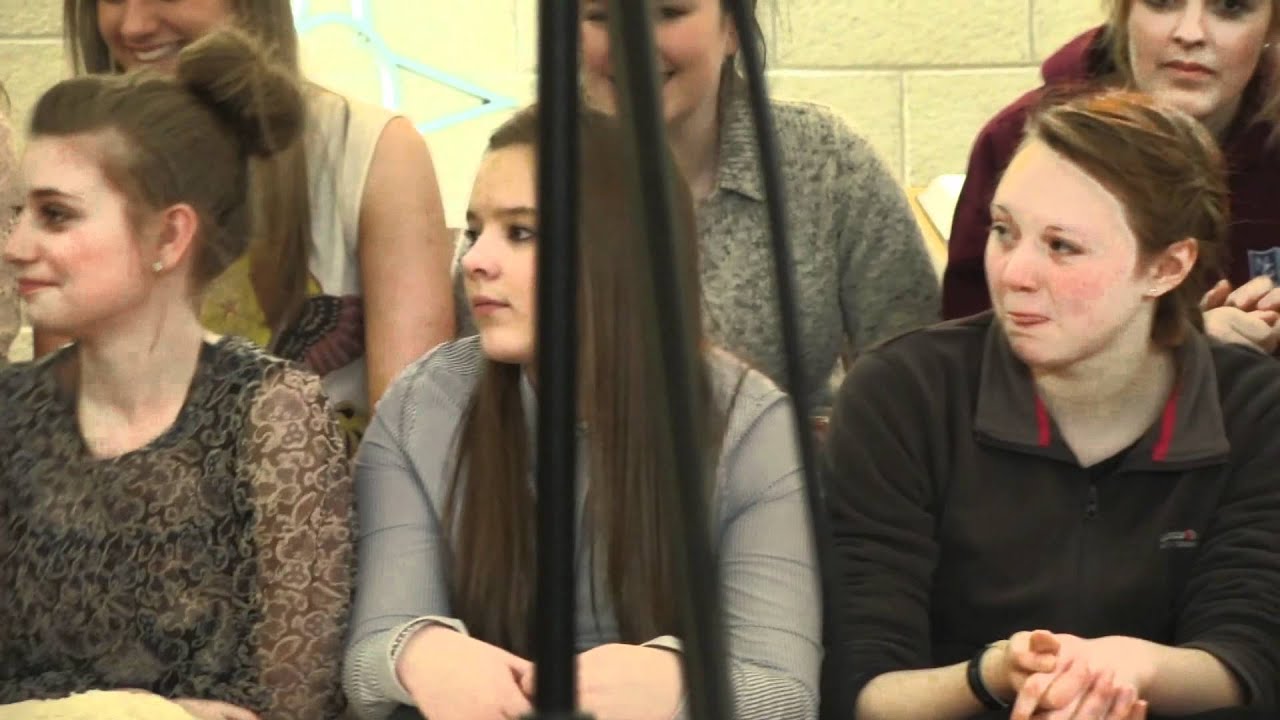 Amore | Serenading Britain - Pamela Cook 12/05