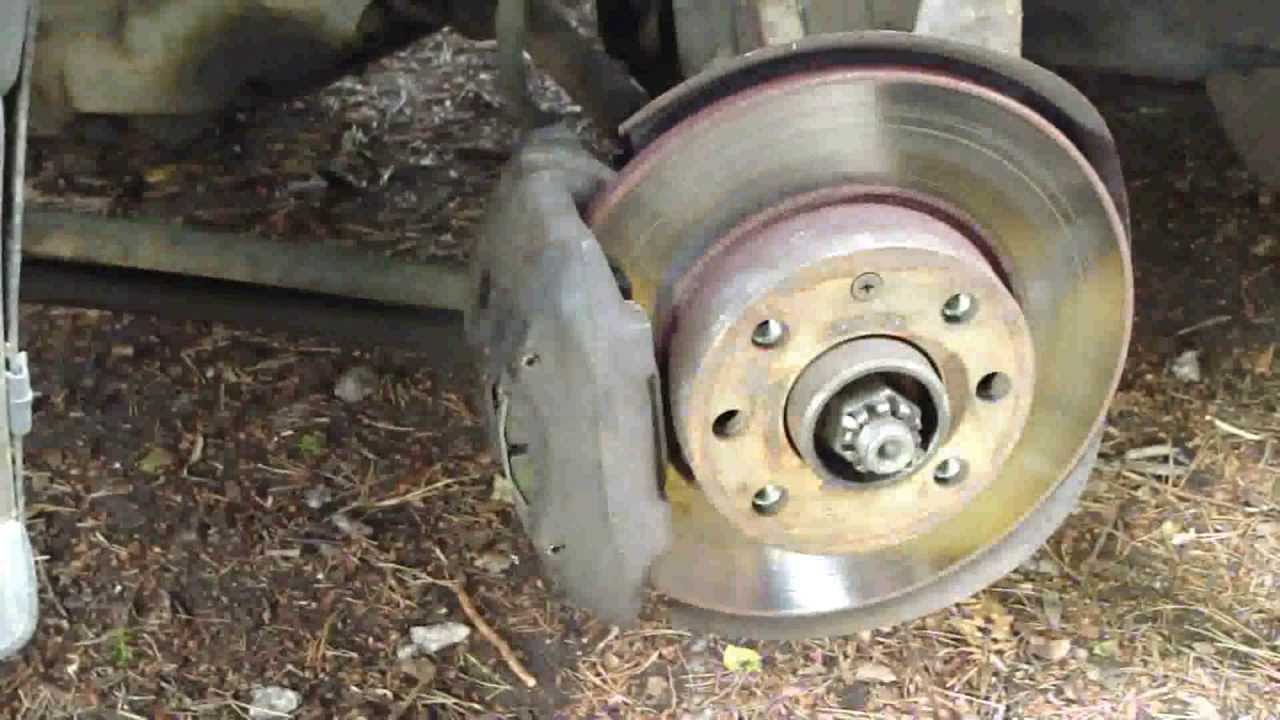 How to change front brake pads and disc  Opel Corsa or Vauxhall Nova