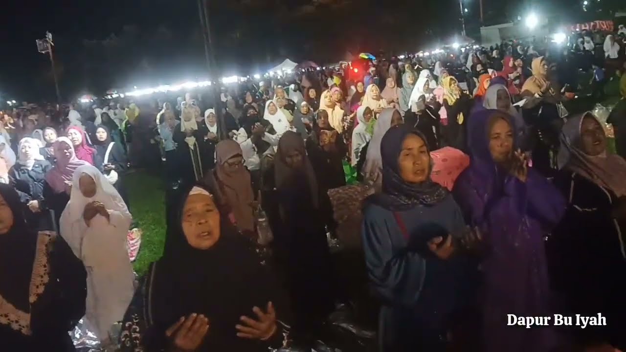 HUWA AHMADUN WA MUHAMAD MJLS RIYADLUL JANNAH BERTEMPAT LAPANGAN NGRAMPAL BLIMBING MALANG 