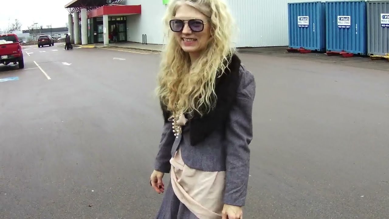 A Good Morning Thrift:  Fashion Therapy, Maximalist Styling Tips, Upcycling, and More!