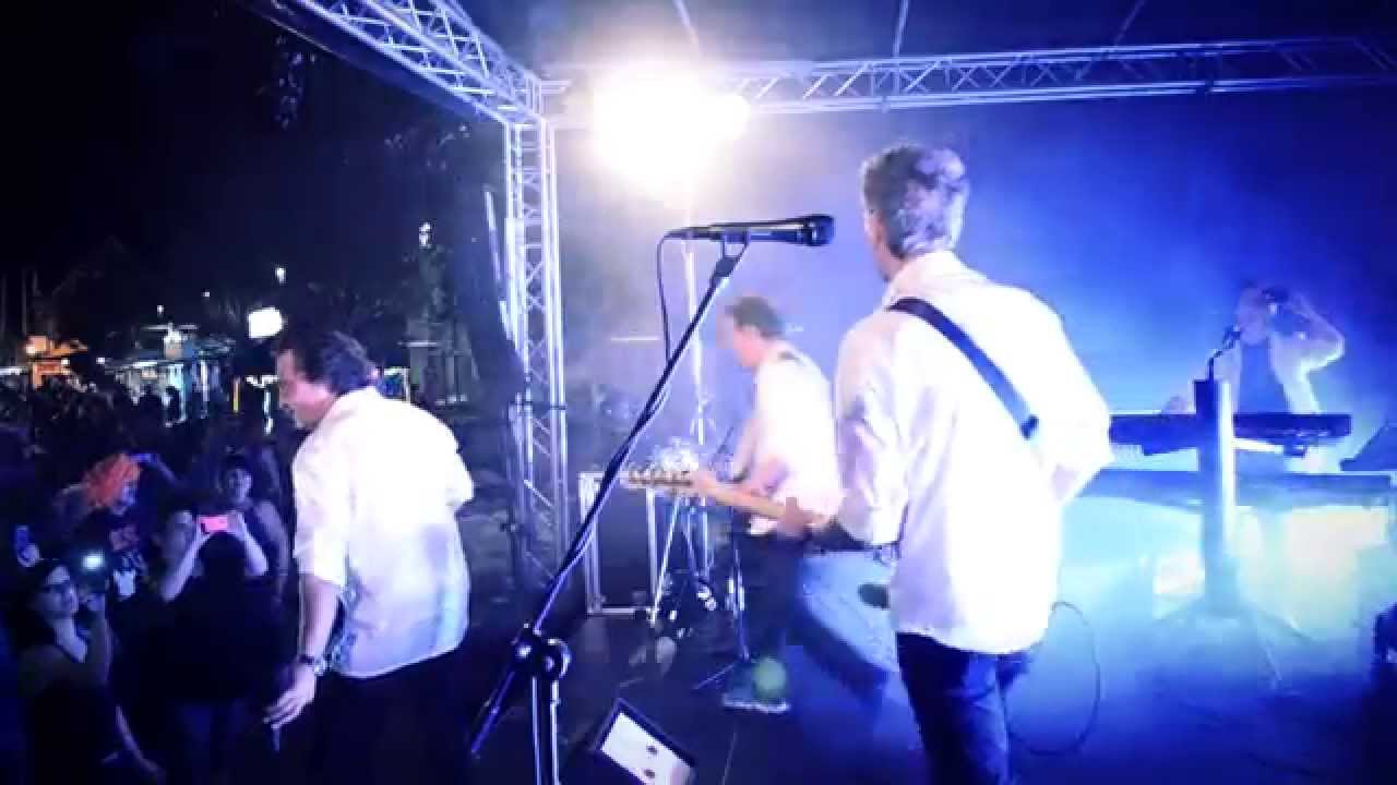 Return-Band, Rebell Yell - Live