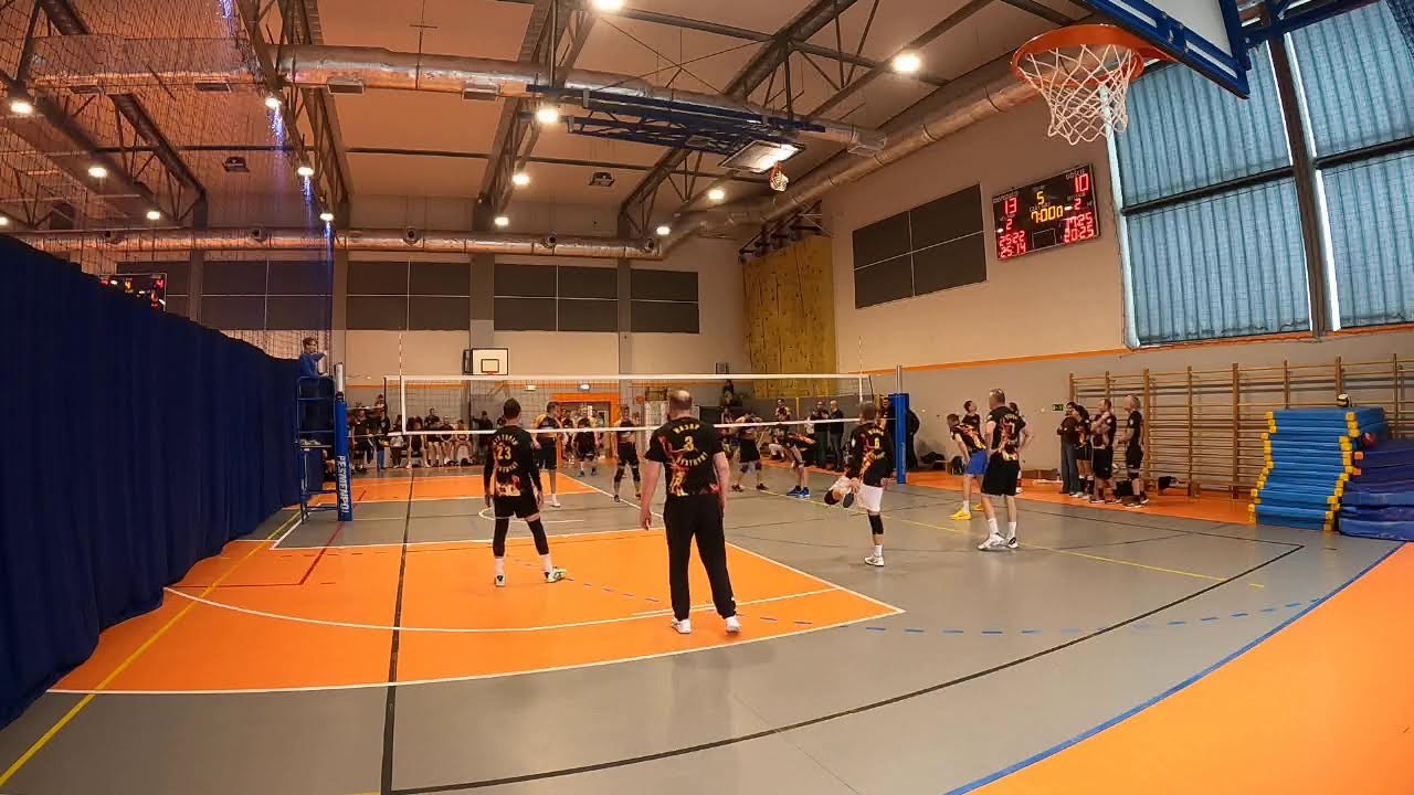 Suns vs Dystrykt 12