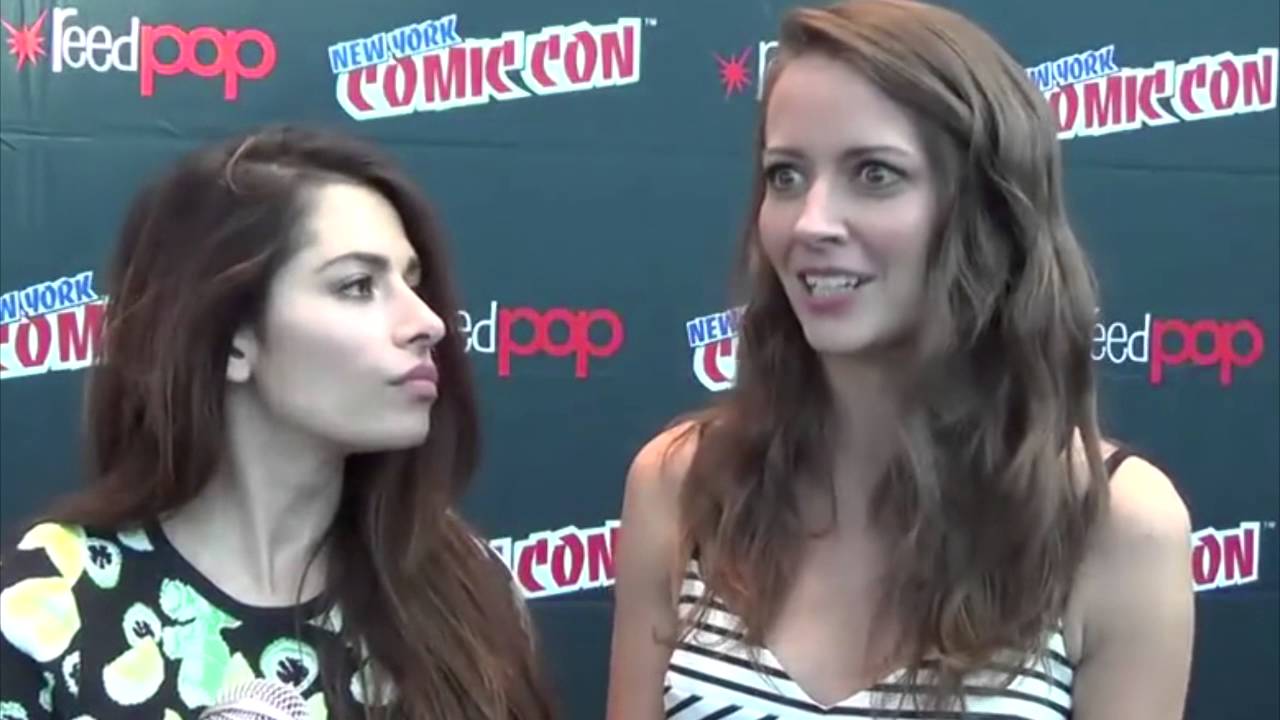 Amy Acker/Sarah Shahi | Flares