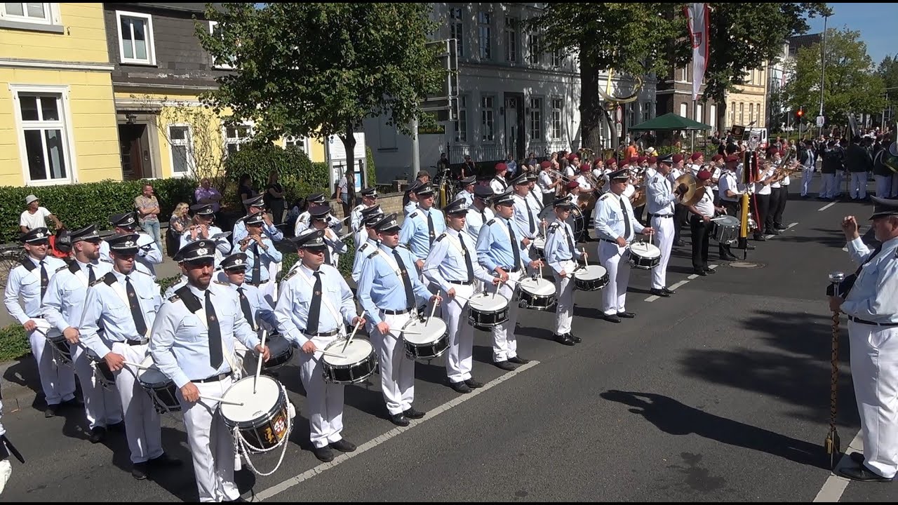 Das Tambourkorps Elsen-Fürth mit dem Marsch Schwabengruß zum Schützenfest in Grevenbroich 2025.
