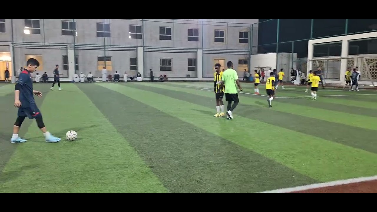 مباراة براعم الاتحاد 2013 ضد أكاديمية فارس الشوط الأول  