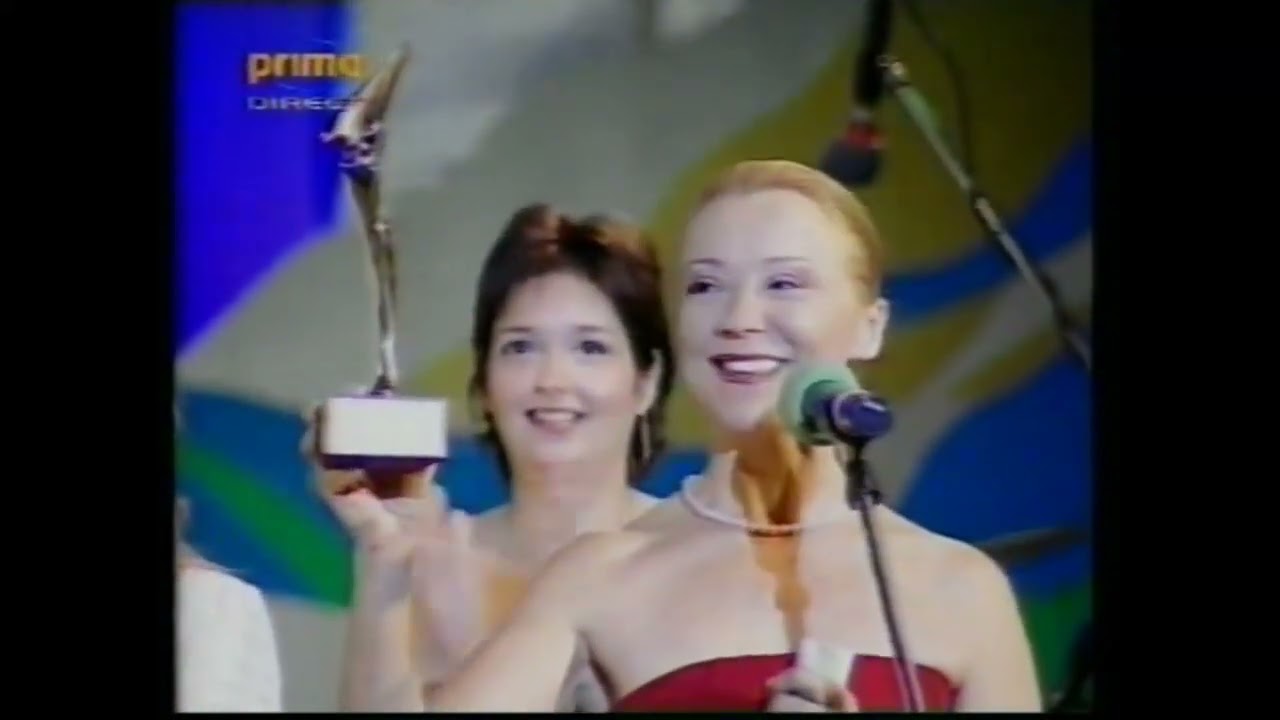 Premiere la Festivalul Mamaia 2003.