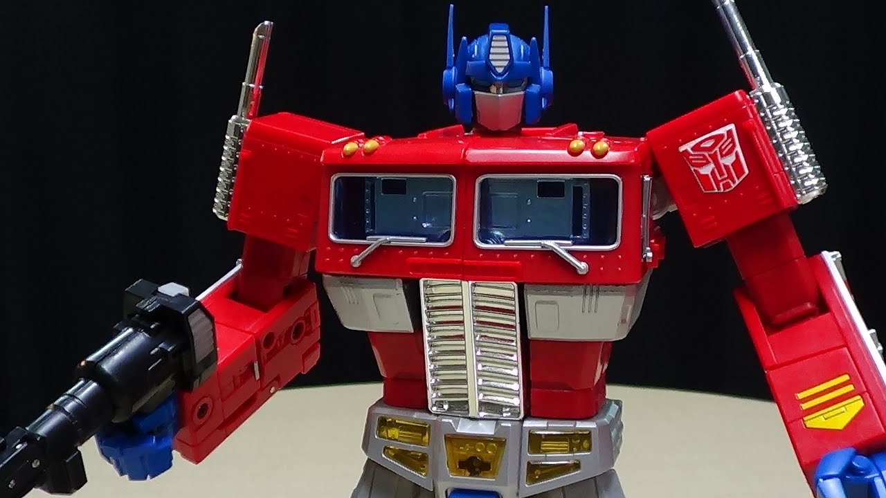 Toys R Us Exclusive MASTERPIECE OPTIMUS PRIME: EmGo's Transformers Reviews N' Stuff