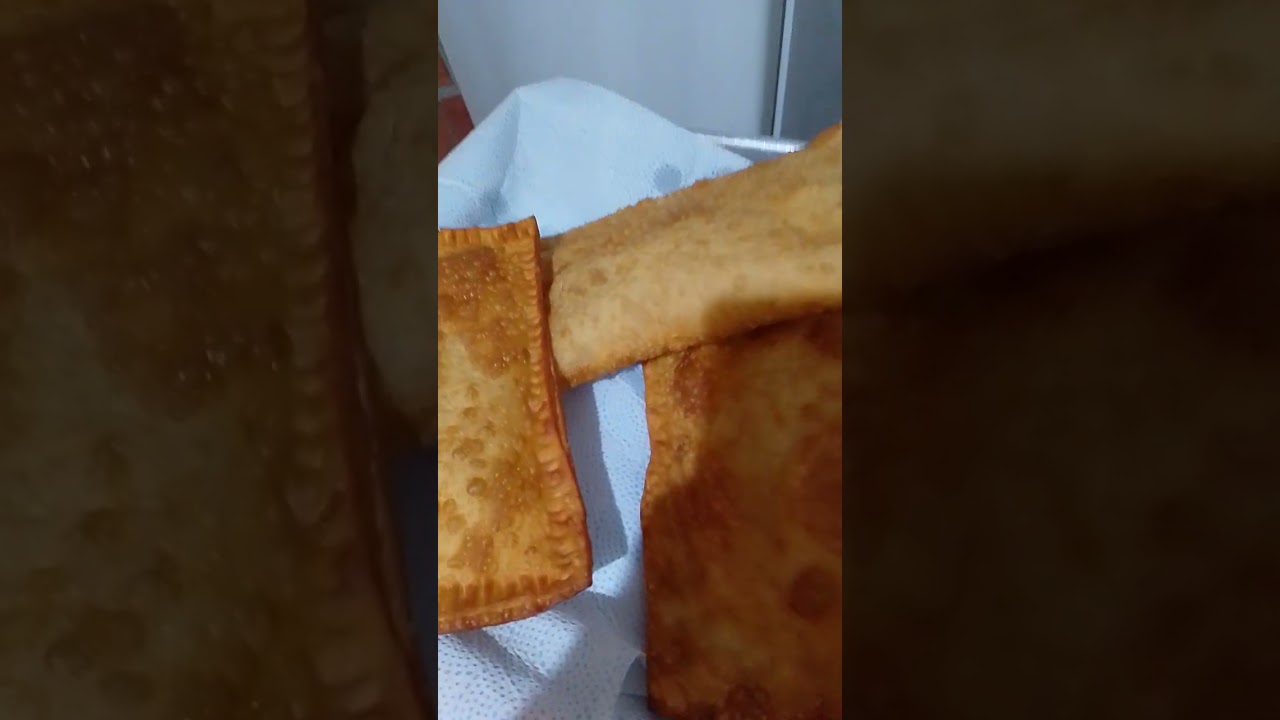 Vamos de pastel de feira, 😋 delicioso é venda na certa 😋😉🖐️