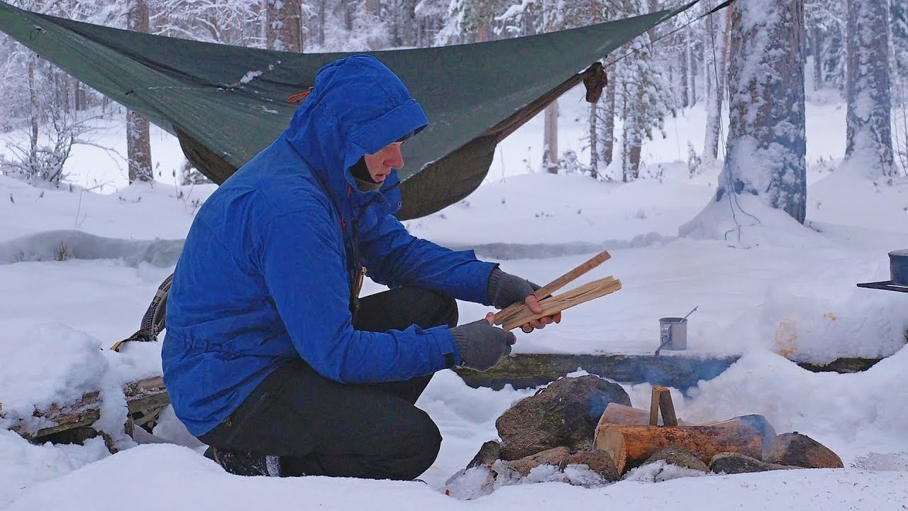 Metsäsuksilla Helvetinjärvellä | Yö ulkona -15°C
