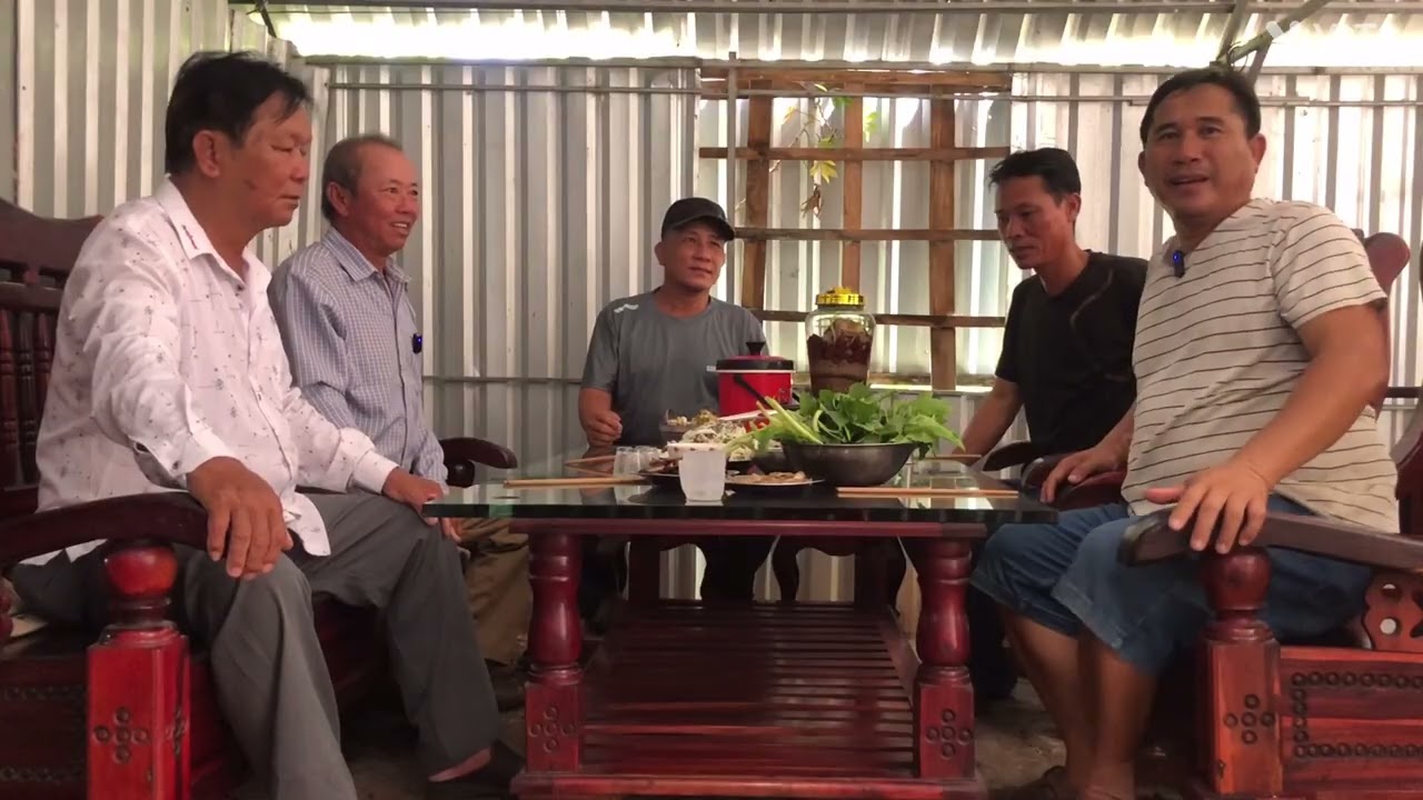 Được mấy người bạn ghé chơi liền đãi món cháo vịt cực ngon
