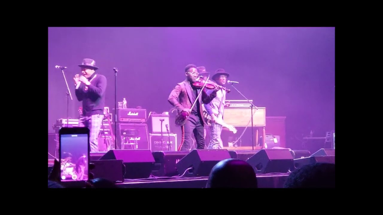 Tony Toni Tone!!! Live in Dallas, TX. Rest in peace to the multi-talented D'Wayne Wiggins.