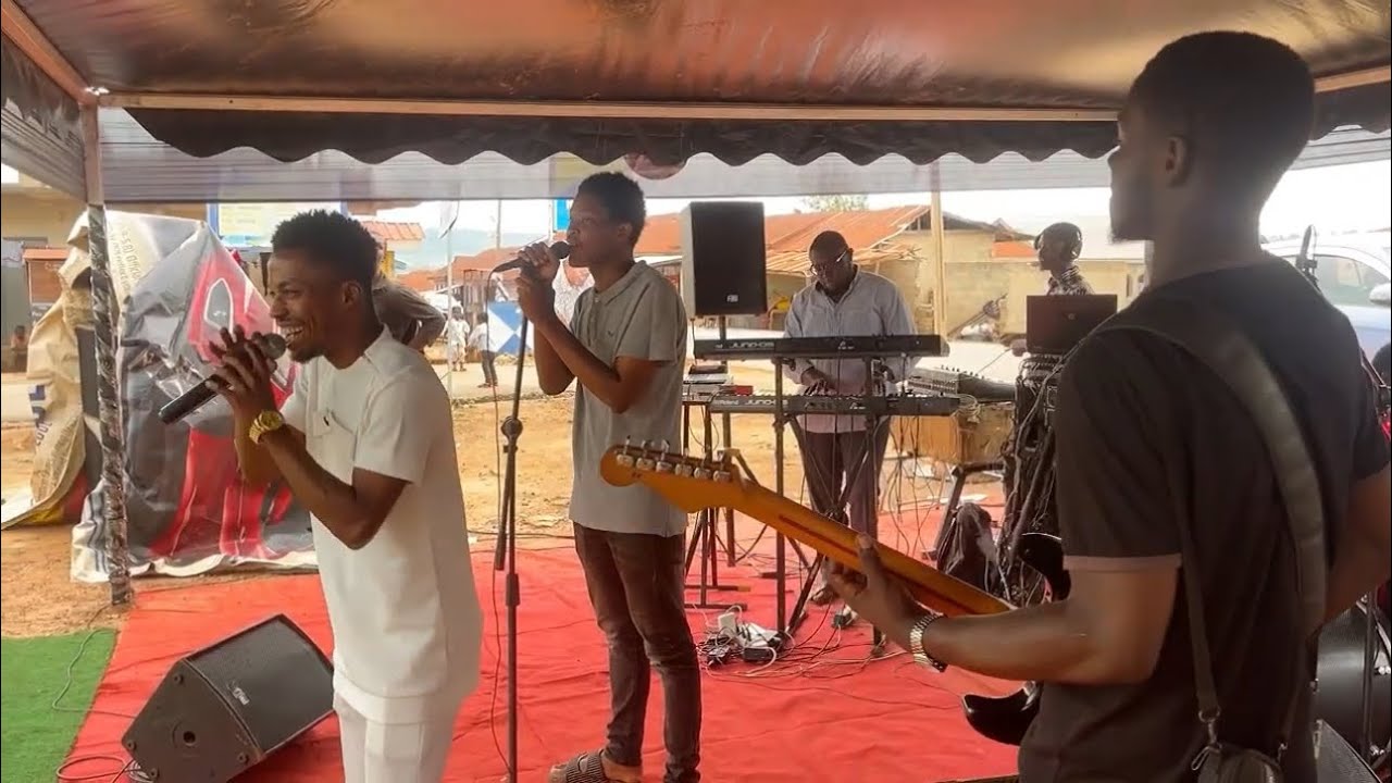 🔥NONSTOP GHANAIAN GOSPEL LIVE BAND JAM||AFRO BAND||EMMA ON BASS🎸||GOOD SOUNDS||