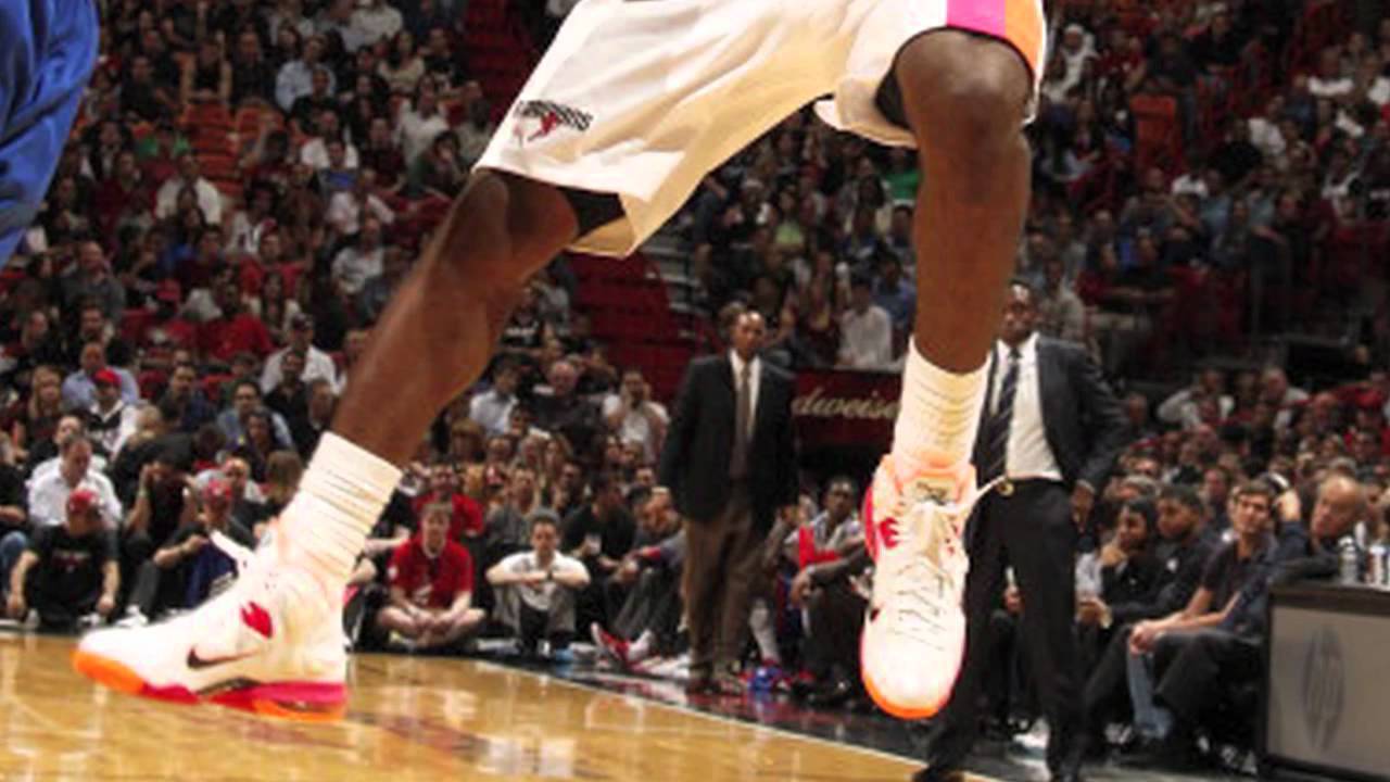 Ty Lawson Shares Thoughts on Nike LeBron 9 | Kicks On Court Weekly