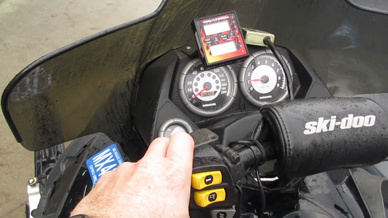 2005 05 SKIDOO SKI DOO MACH Z 1000 SDI W/ CRANKSHOP TWIN PIPES FOR SALE, PARTS ONLY