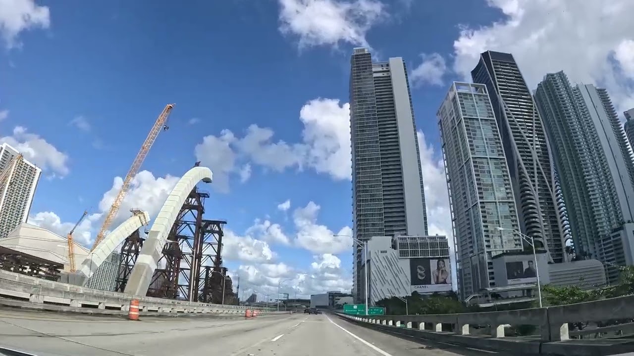 Drive - Miami International Airport to Miami Beach   4K