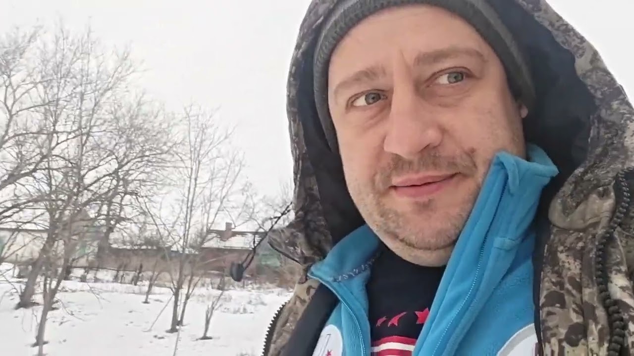 Всё тает, работа по хозяйству, тушёнка готова, варю сам.