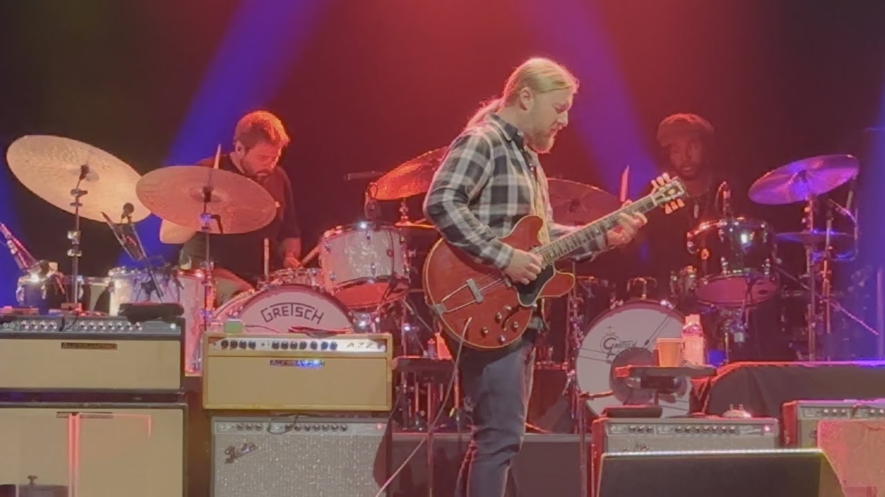 Tedeschi Trucks Band - 