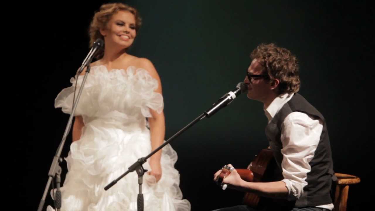 Linda Leen & Goran Gora - I DO (LIVE @ Daile's Theatre) 04.12.2011