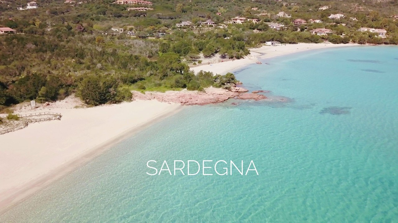 Olbia Porto Istana la Spiaggia da Sogno con vista sull' isola di  Tavolara Sardegna