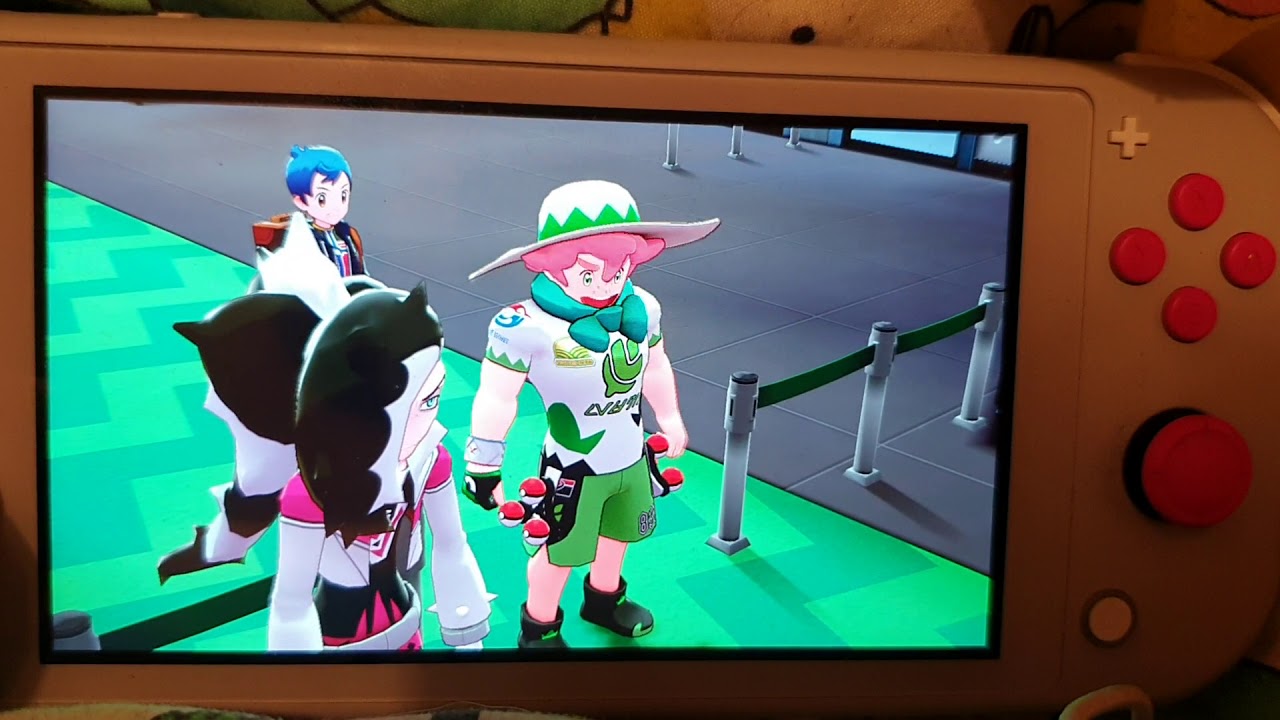 Battle with dynamax Tsareena (team with Hop, Milo and Piers)