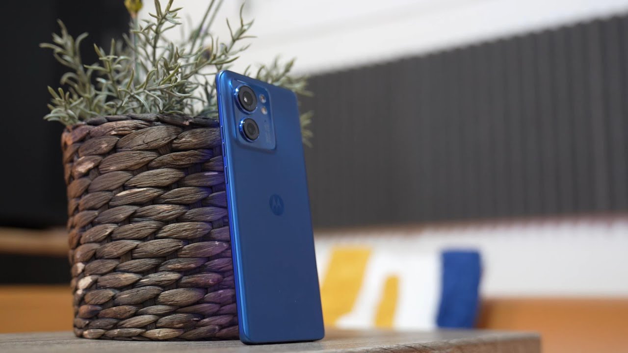 استعراض للهاتف Motorola Edge 40: كثيرا من الإمكانيات قليلا من السعر !