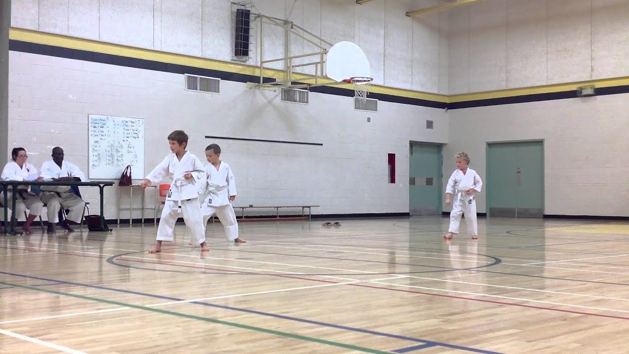 Heian Shodan - IKD Shotokan White Belt Stripe Testing with Shihan Maureen Woon-a-tai Nov 2012