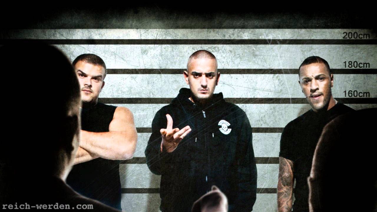 Haftbefehl feat. Kollegah & Farid Bang - Rotlicht