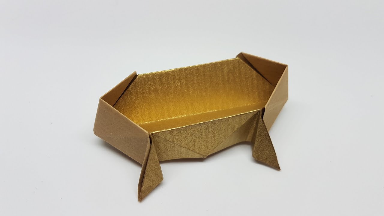 Crib_Origami Nativity 2023 by Barbara Furmanowicz