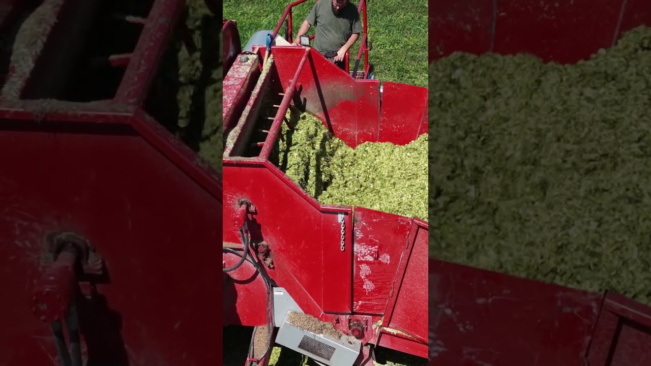 CANADIAN FARMER - YOUR DAILY DOSE OF FARMING - # 164 - KELLEY RYAN BIG 12 FT. AG-BAGGER