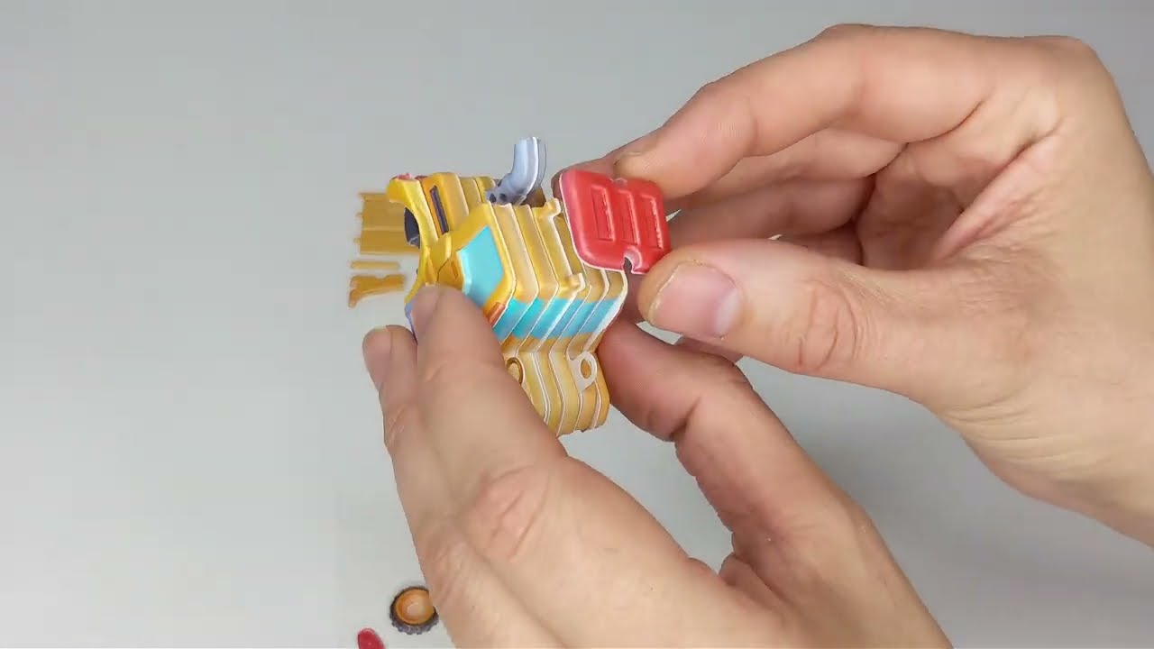 3D Sticker Puzzle Tractor | Peel-and-Build Layered Model