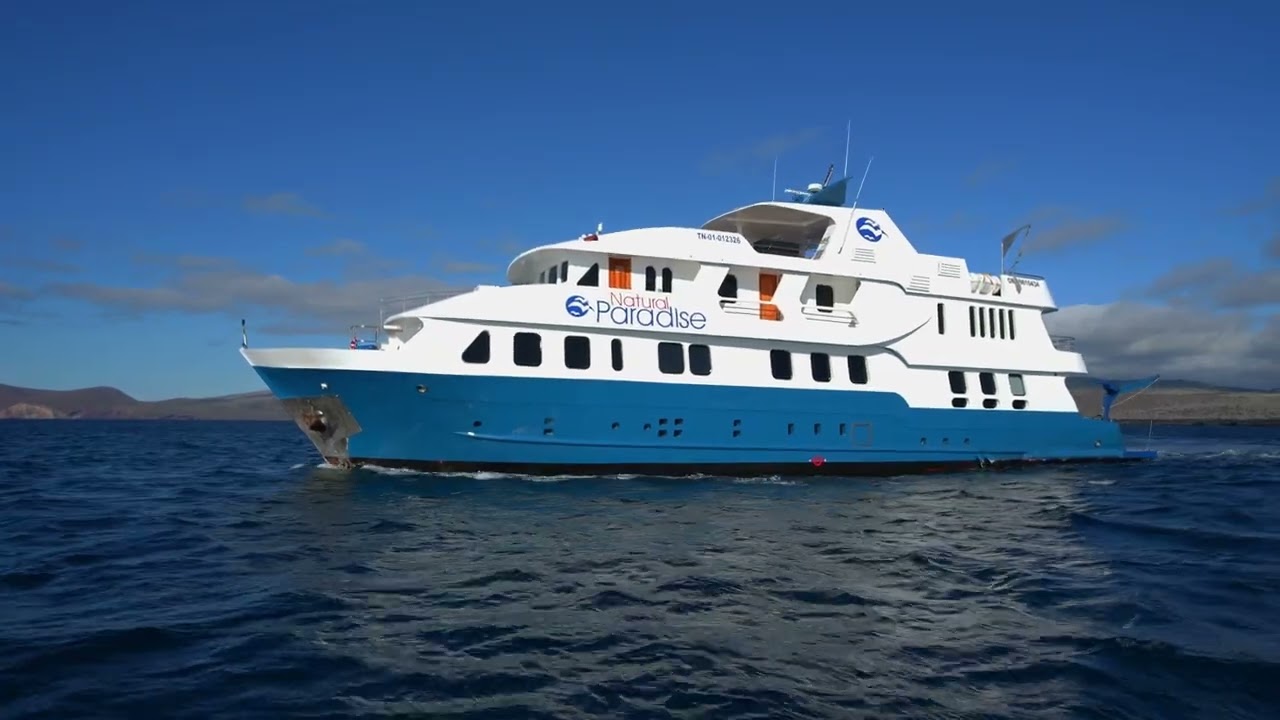 Natural Paradise Galapagos Luxury Yacht