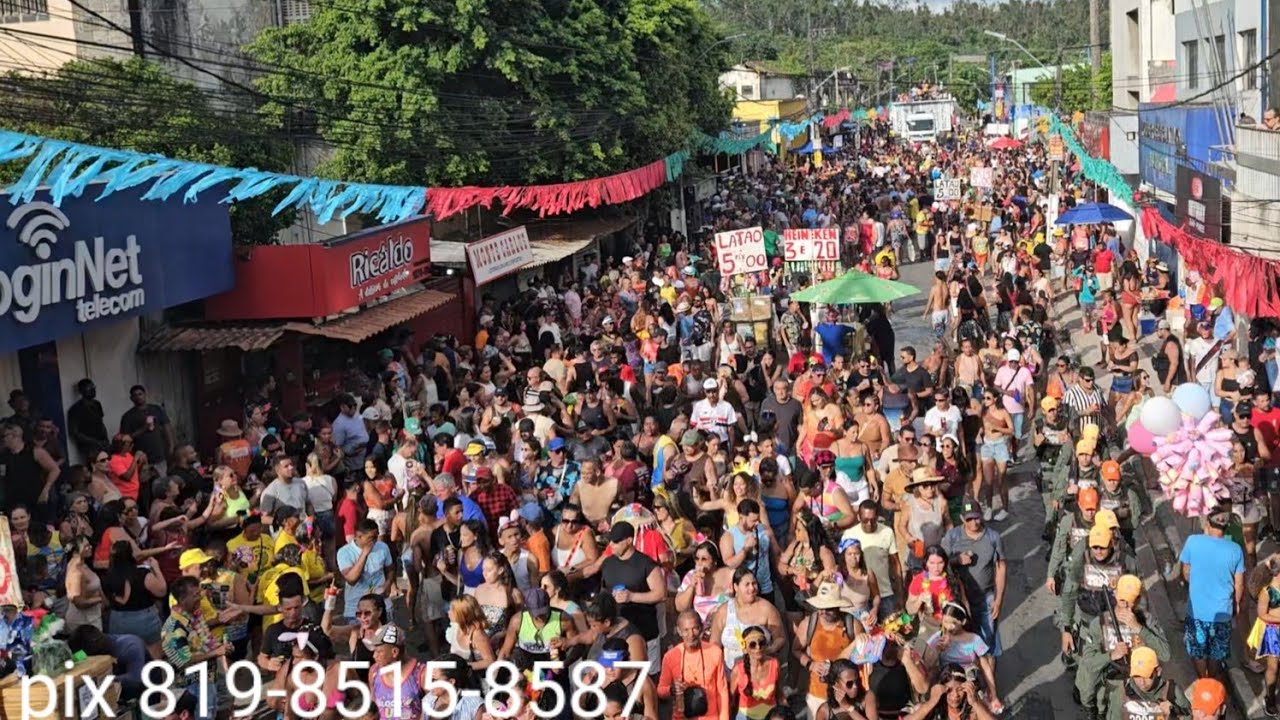 MORENO PE encerramento do carnaval bacalhau do Bessa 50.000 pessoas 5 Trios