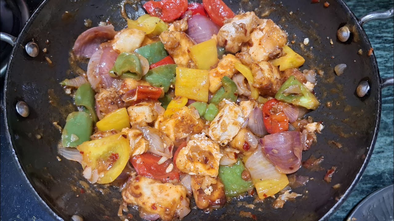 ना कोई तामझाम ना ही कोई झंझट बड़ी आसानी से बनाये चिली पनीर || 2 min Recipe 