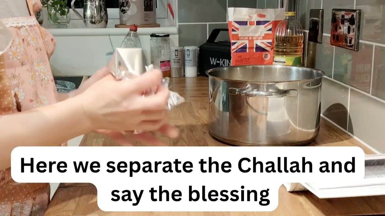 Cook with me for Shabbat #shabbat #cookingforshabbat #challahbread 